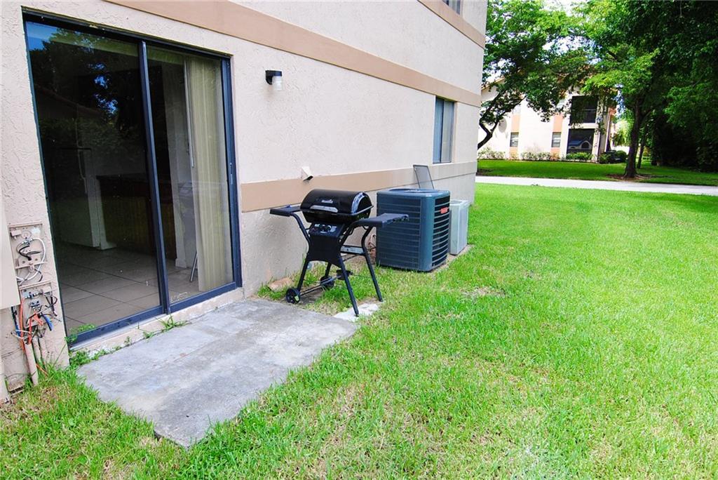 Coral Spgs University Dri - Residential Lease