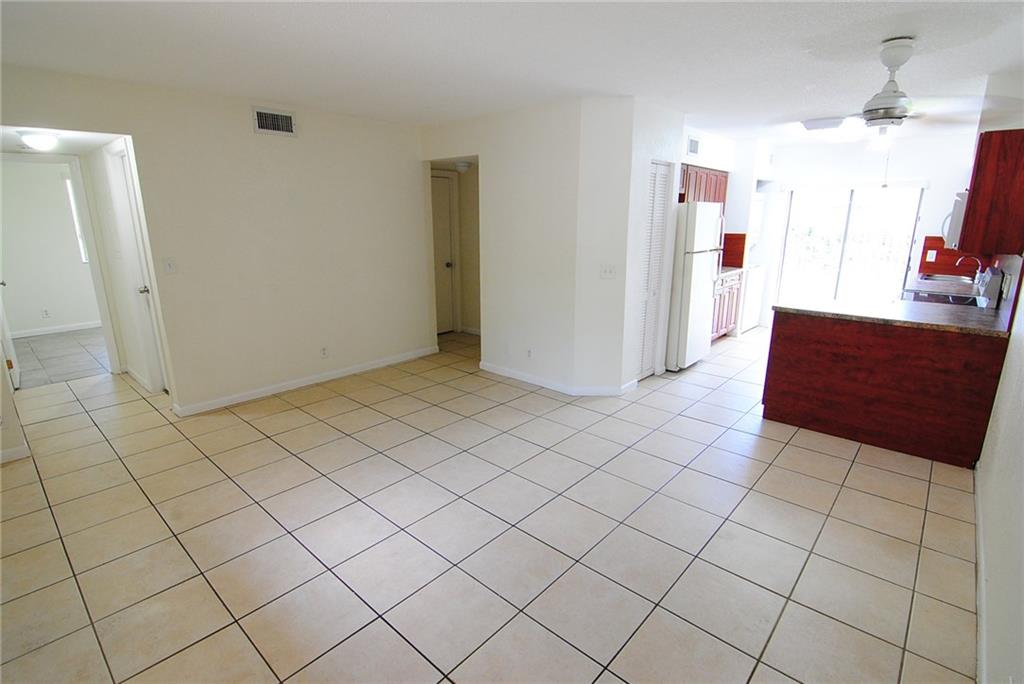 Coral Spgs University Dri - Residential Lease