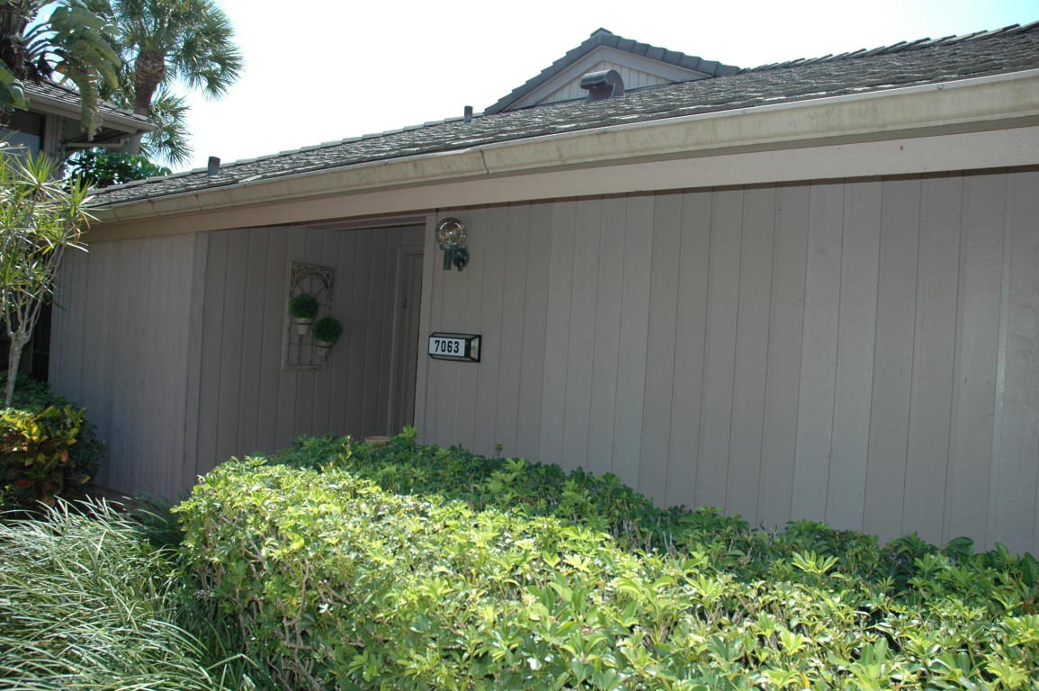 PLANTATION COLONY - Residential