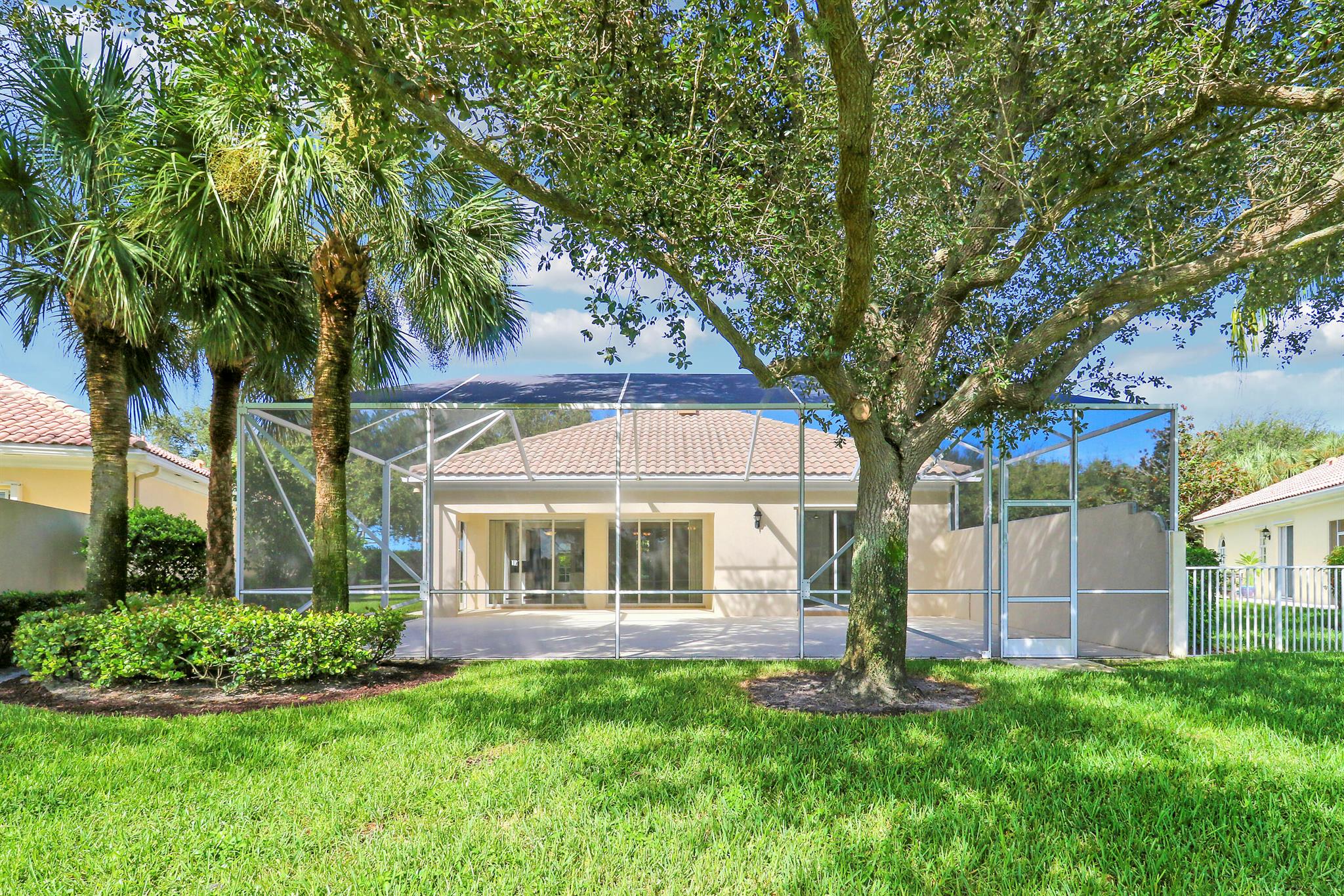 ISLES AT PALM BEACH GARDE - Residential