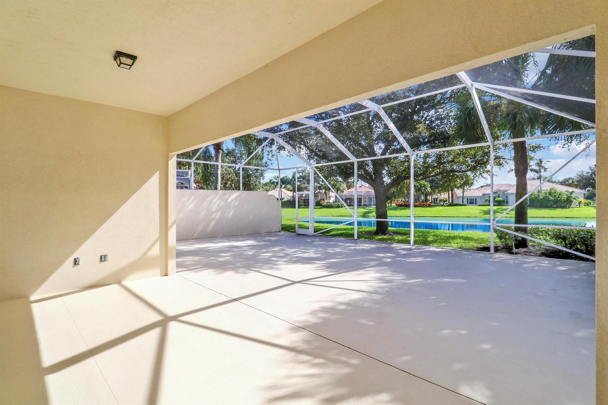 ISLES AT PALM BEACH GARDE - Residential