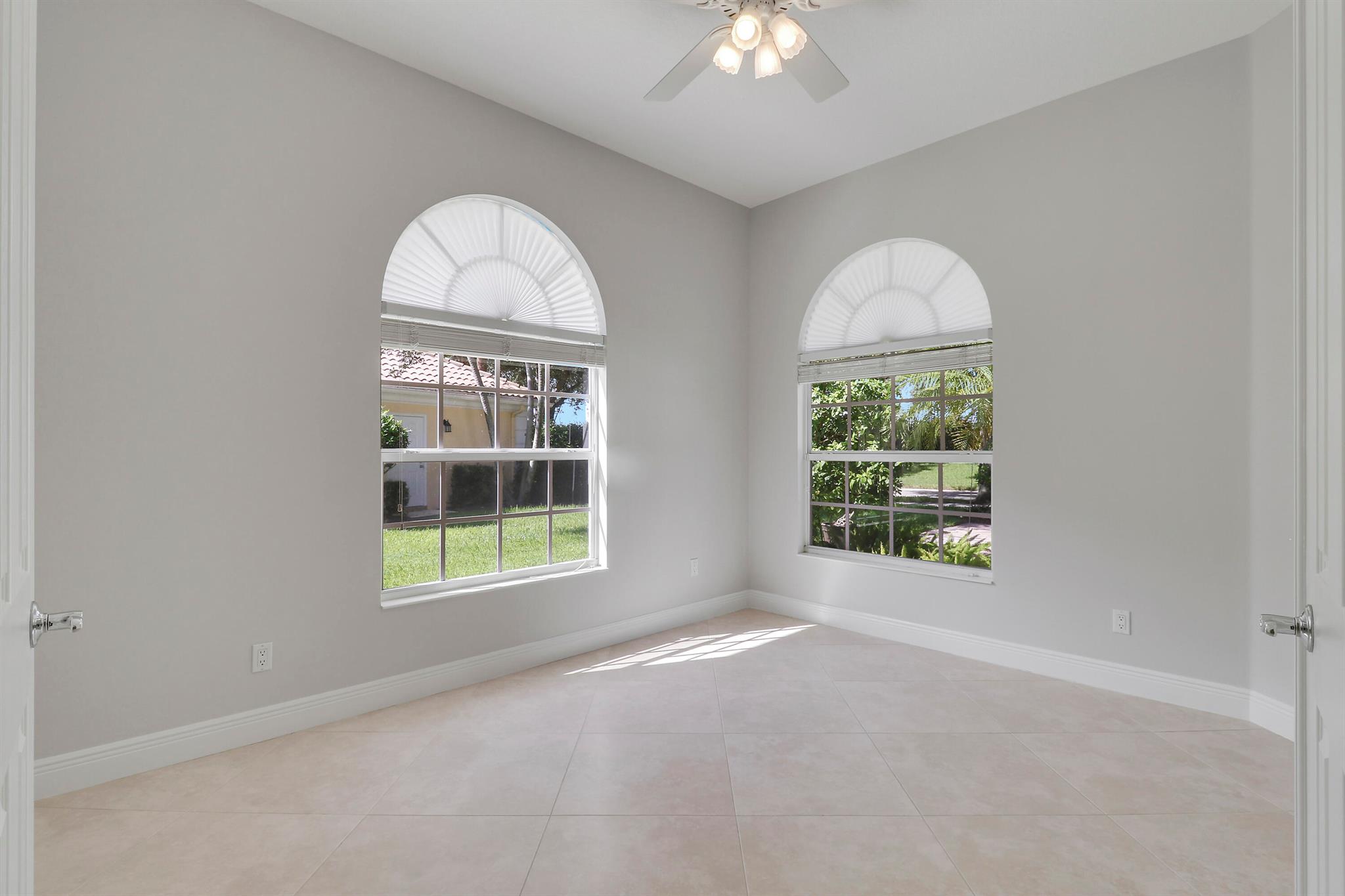 ISLES AT PALM BEACH GARDE - Residential