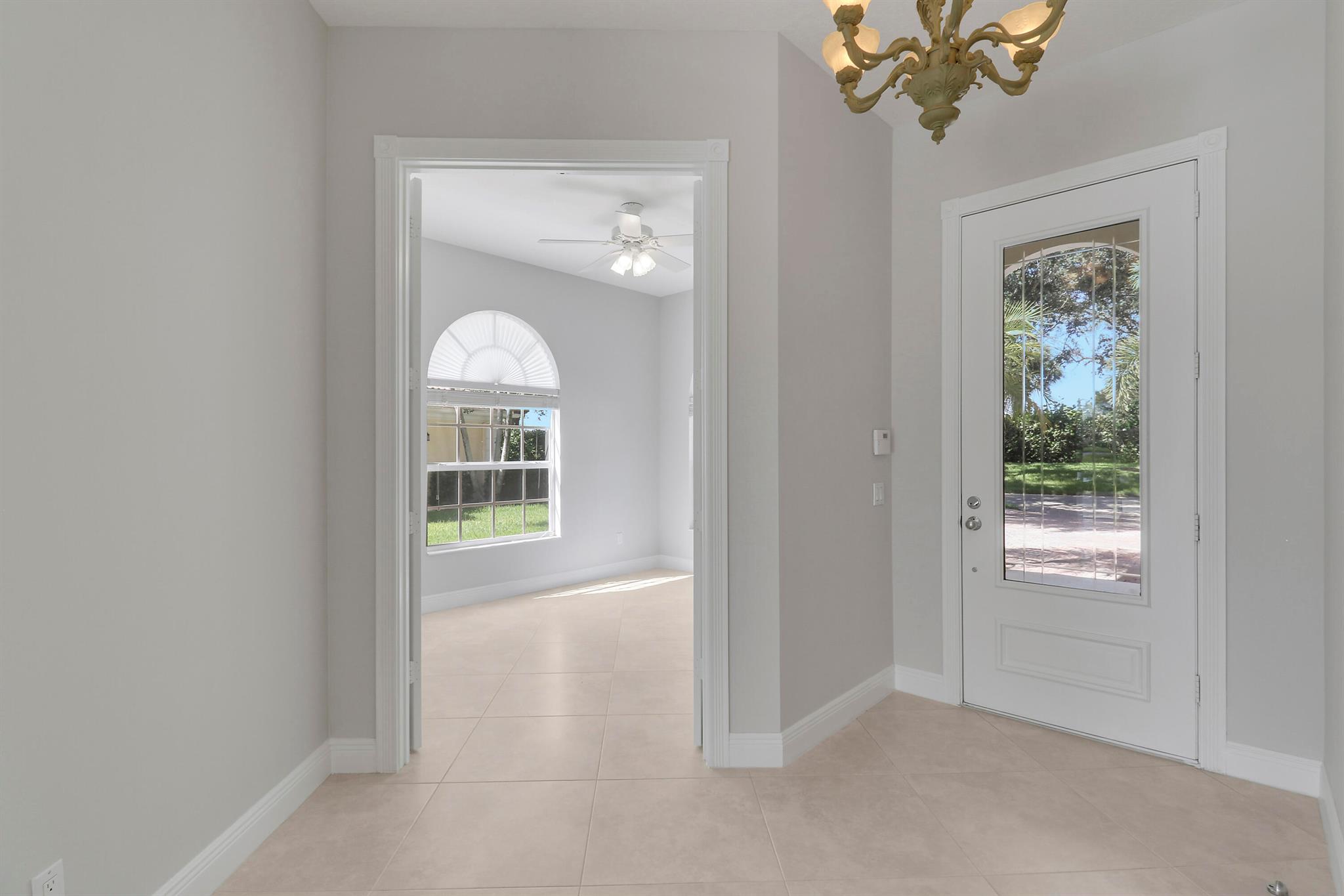 ISLES AT PALM BEACH GARDE - Residential