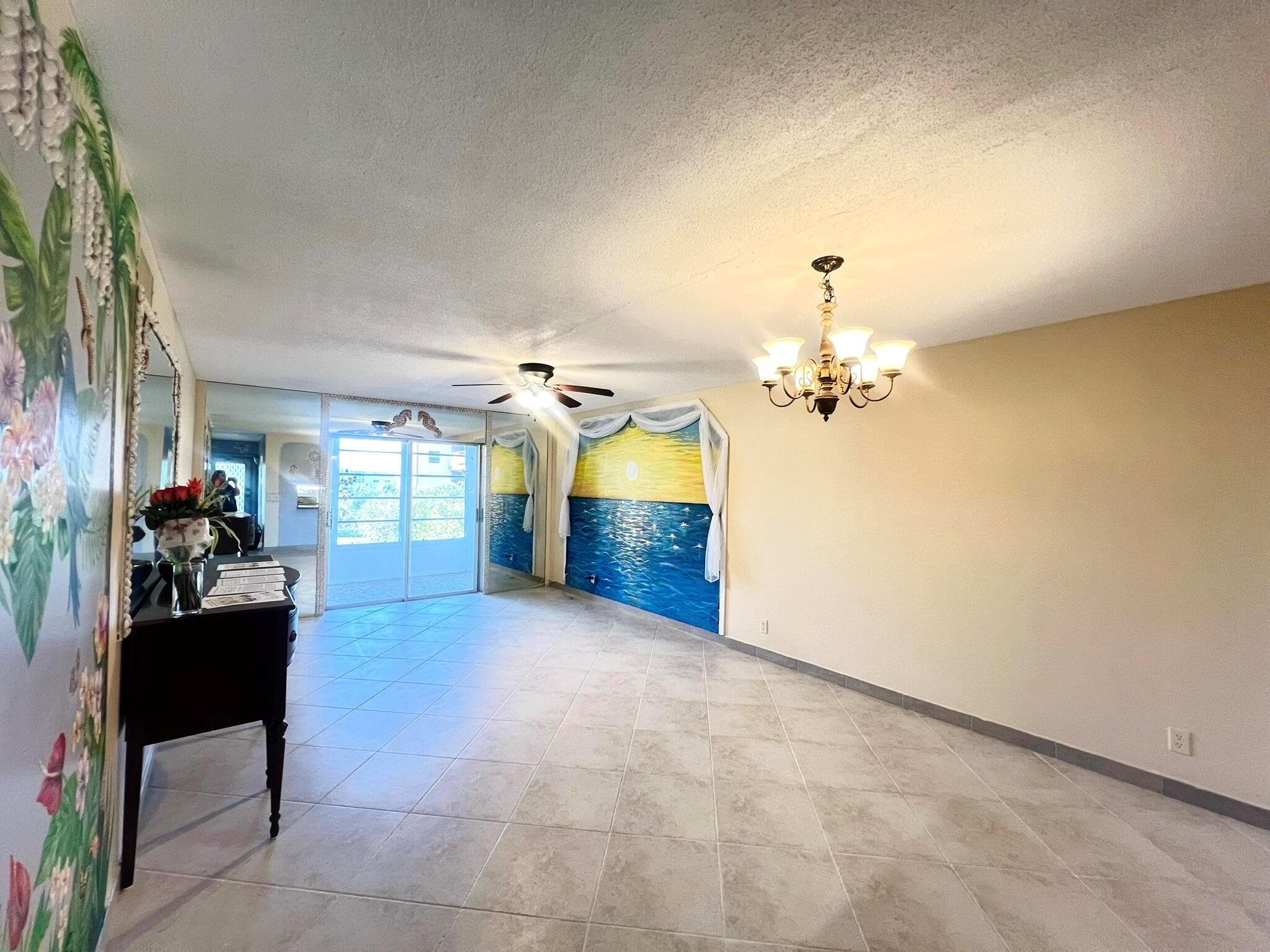 2615 NE 1st Court 303