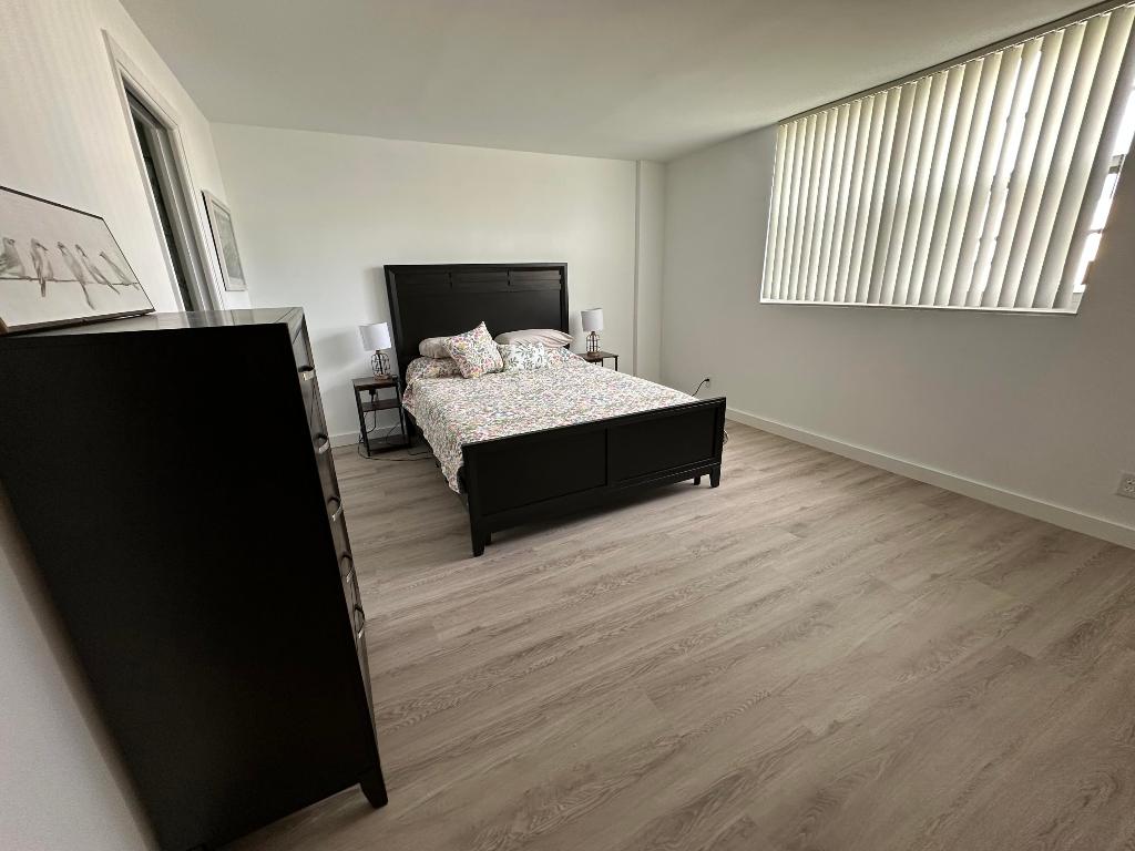 MEADOWBROOK LAKES VIEW CONDO - Residential Lease