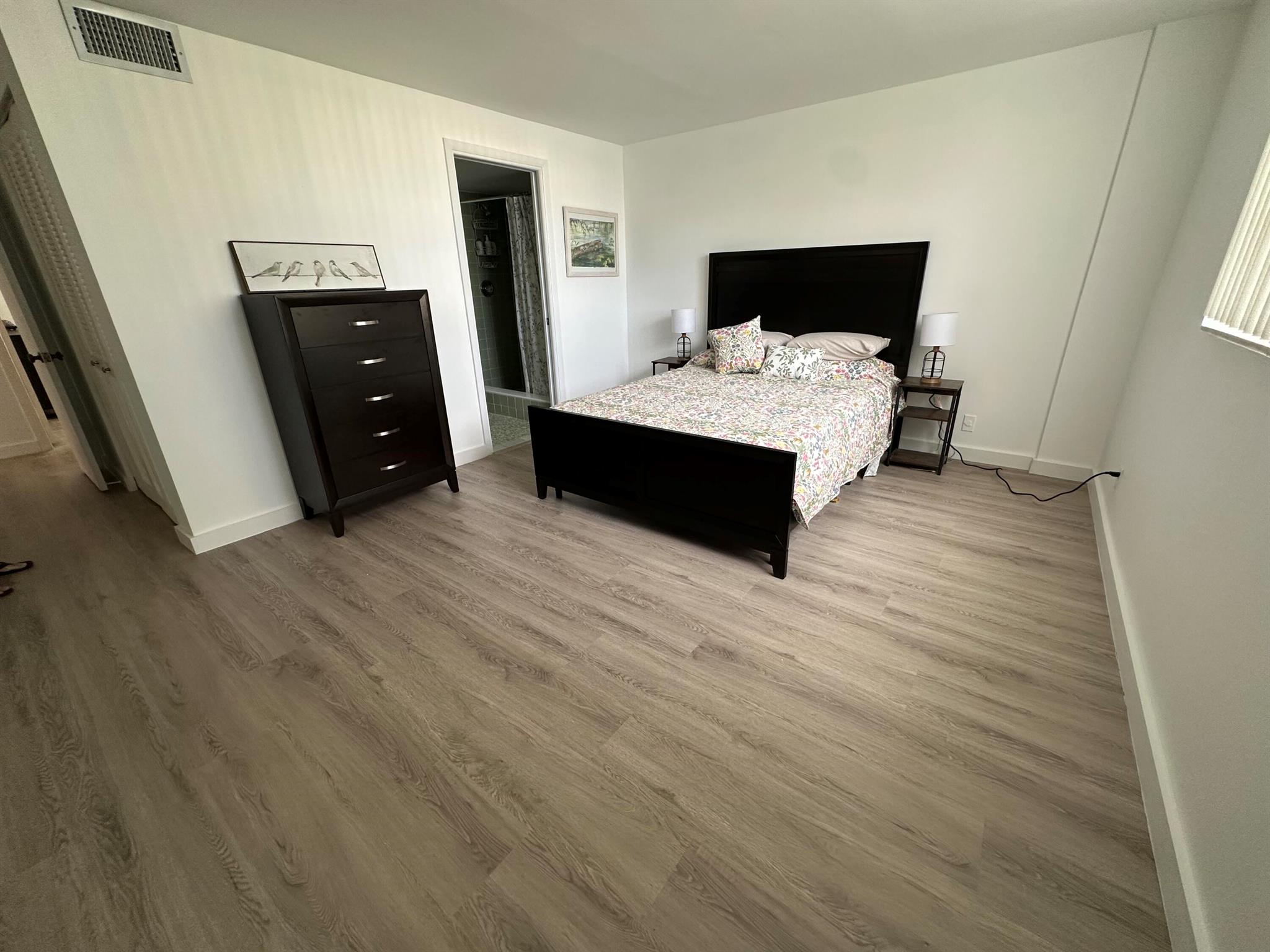 MEADOWBROOK LAKES VIEW CO - Residential Lease