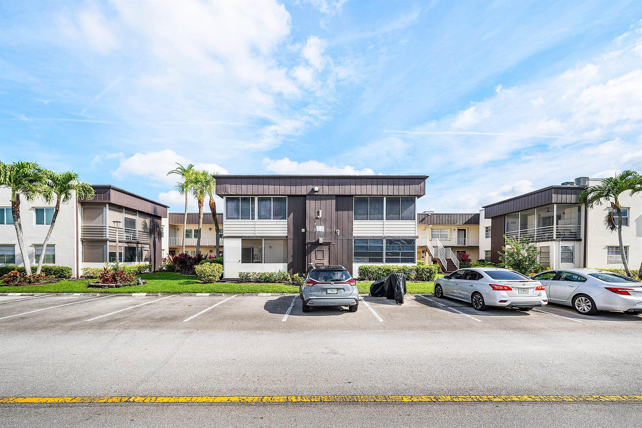 KINGS POINT - Residential