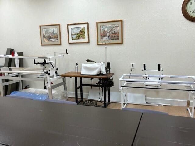 KINGS POINT - Residential