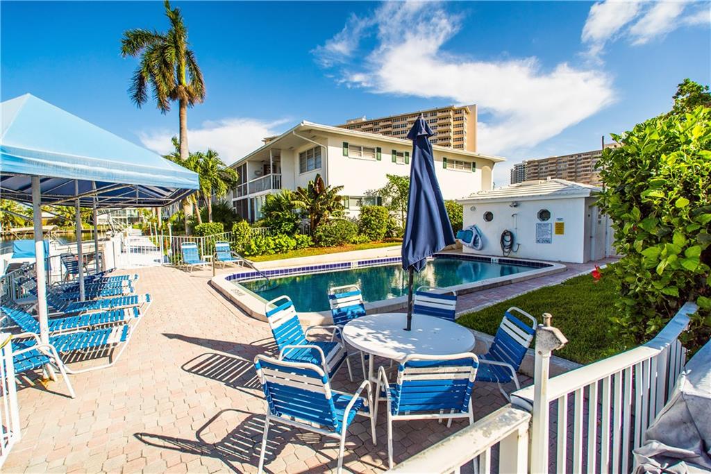 HILTON TERRACE - Residential