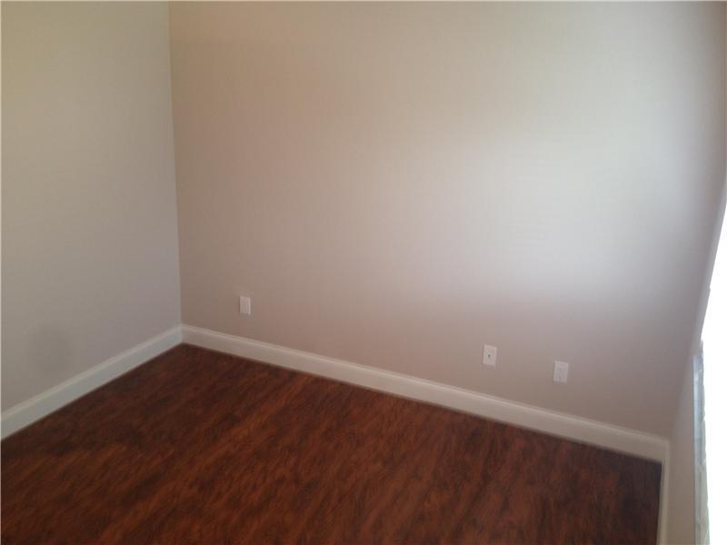 THE HAMPTONS OF NORTH LAU - Residential Lease