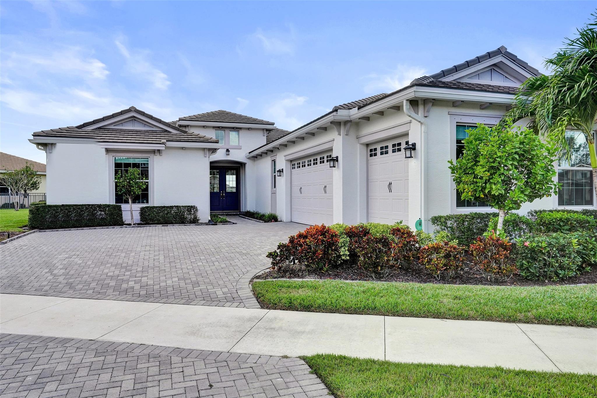 5975 Kingfisher Blvd