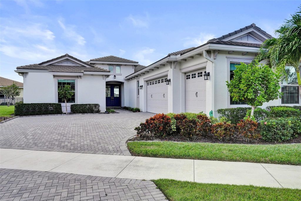 Photo of 5975 Kingfisher Blvd, Loxahatchee, FL 33470 (MLS # F10533757)