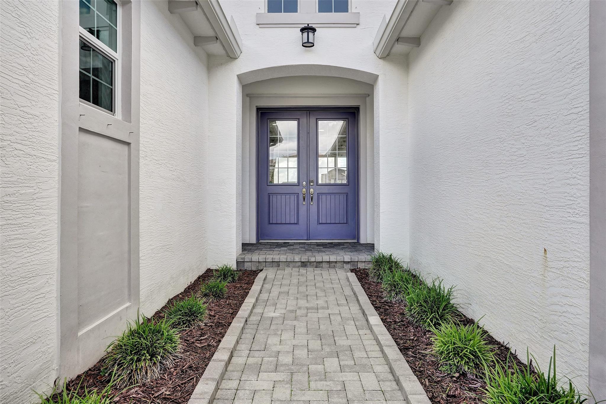 5975 Kingfisher Blvd