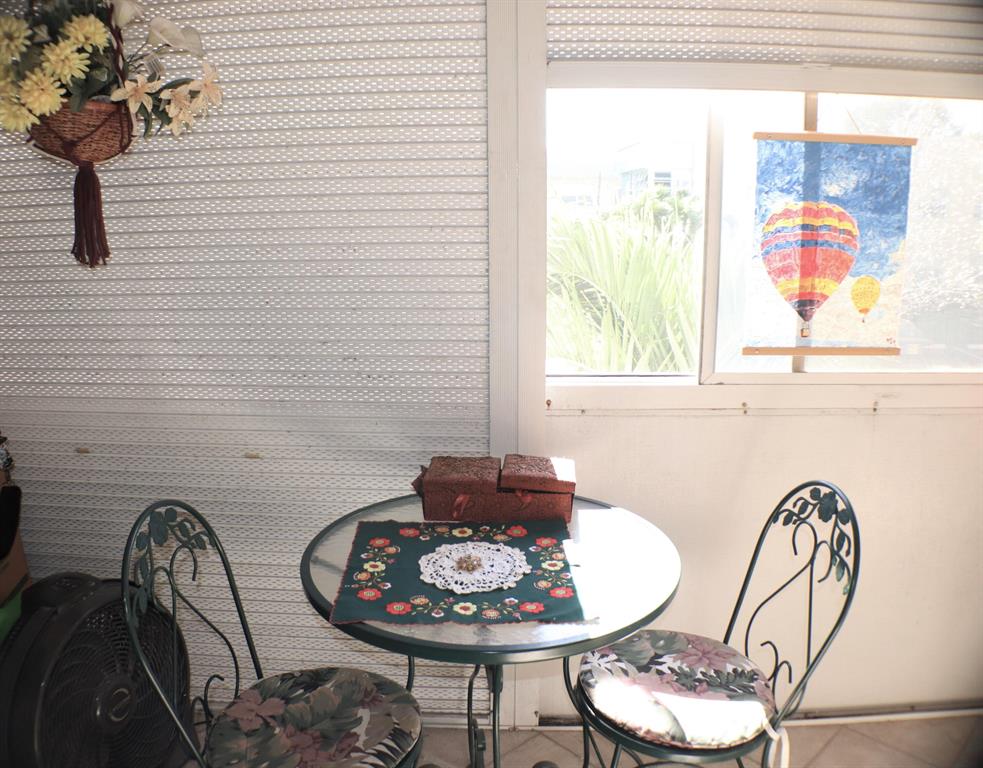 KINGS POINT FLANDERS CONDOS - Residential Lease