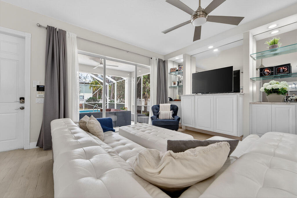 MARTINIQUE AT ABACOA 2 - Residential