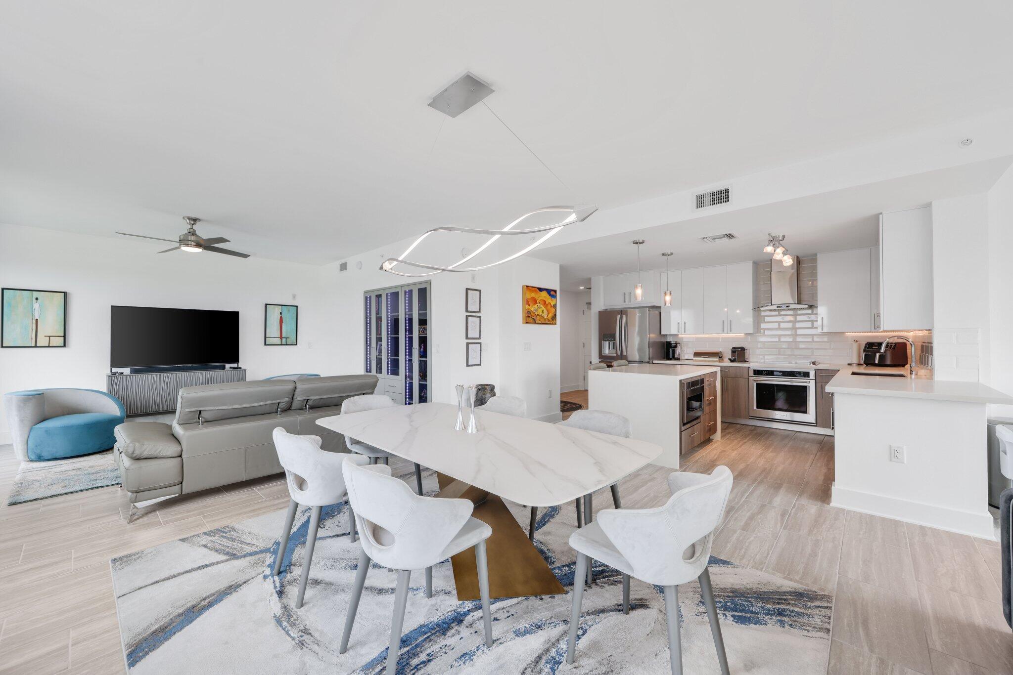 236 SE 5th Avenue 312