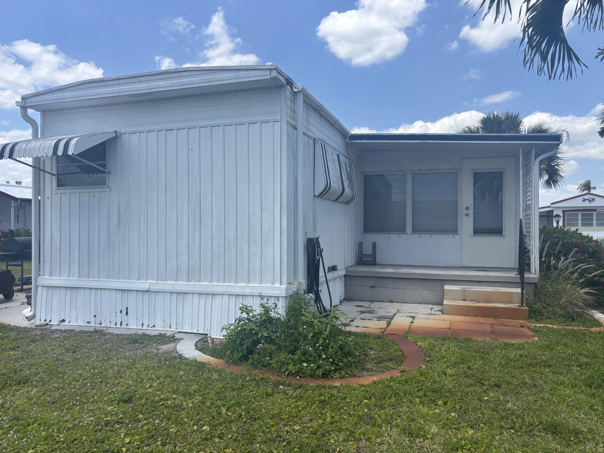 BREEZE HILL RESORT MOBILE HOME PARK - Residential