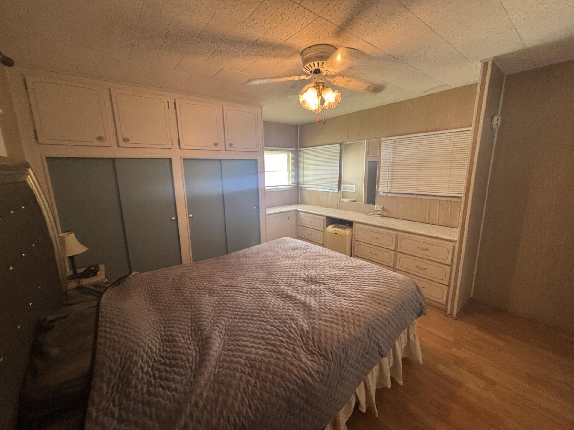 BREEZE HILL RESORT MOBILE HOME PARK - Residential