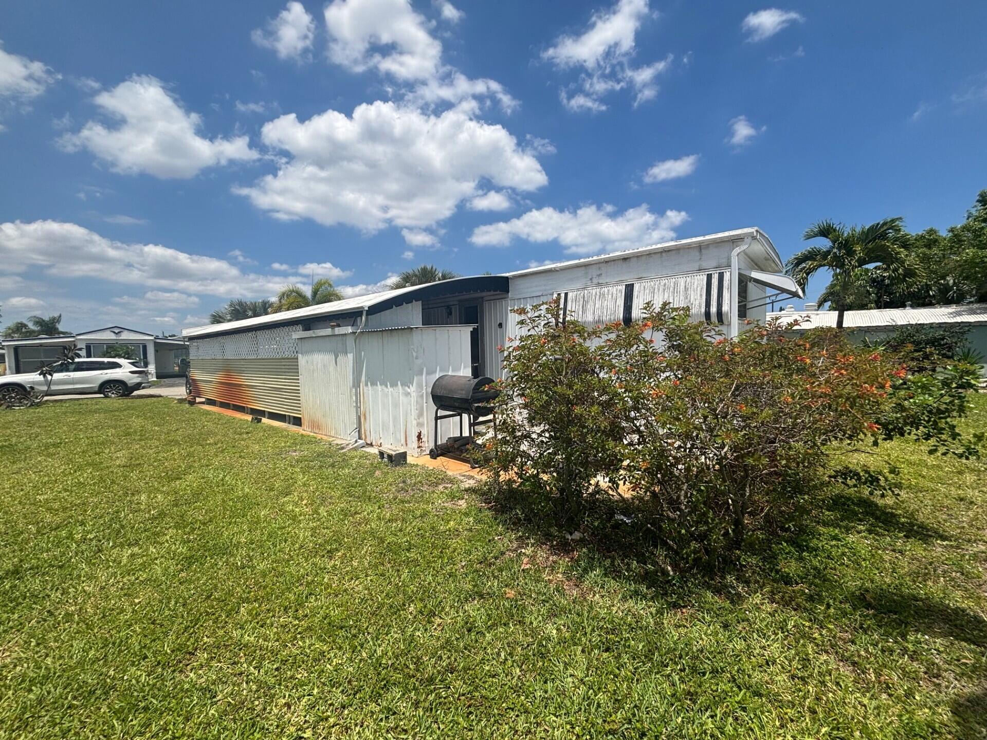 BREEZE HILL RESORT MOBILE HOME PARK - Residential