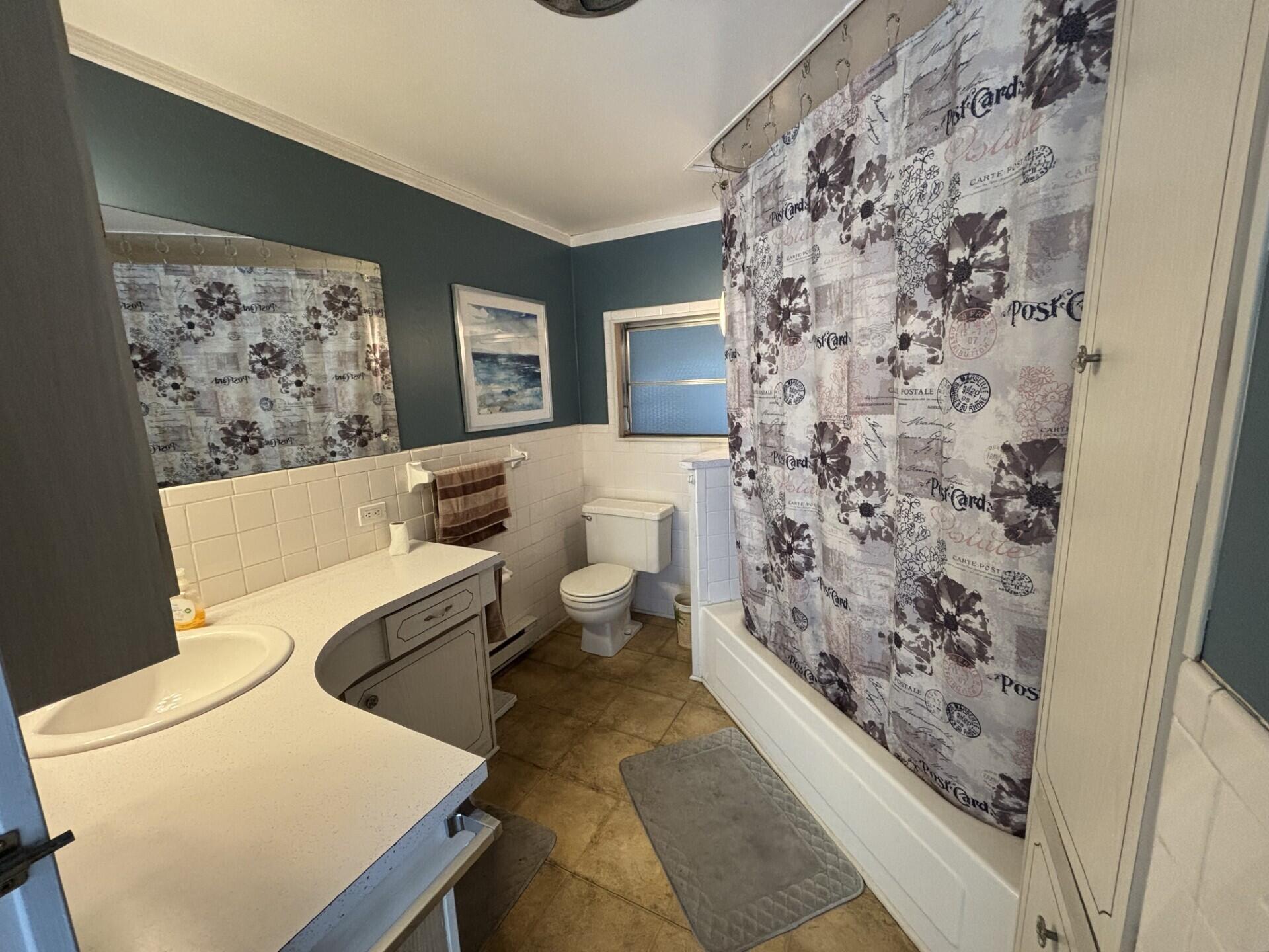 BREEZE HILL RESORT MOBILE HOME PARK - Residential