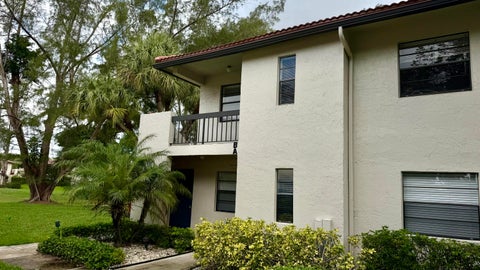 Tiny photo for 21695 Tall Palm Circle #4a, Boca Raton, FL 33433 (MLS # B26030123)