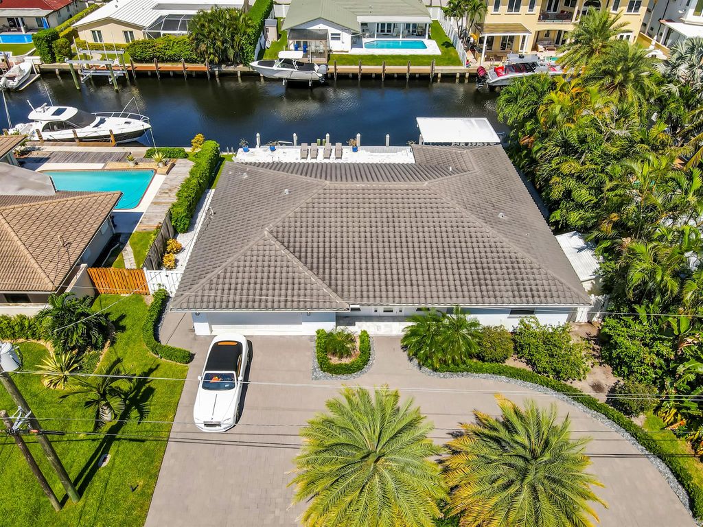 Photo of 831 Dover Street, Boca Raton, FL 33487 (MLS # R11115765)