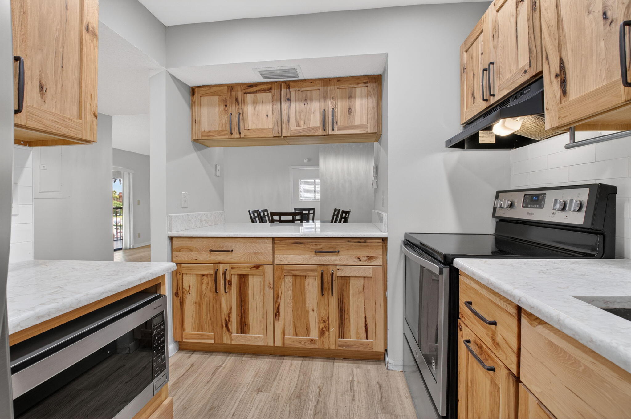 WITNEY E CONDO - Residential