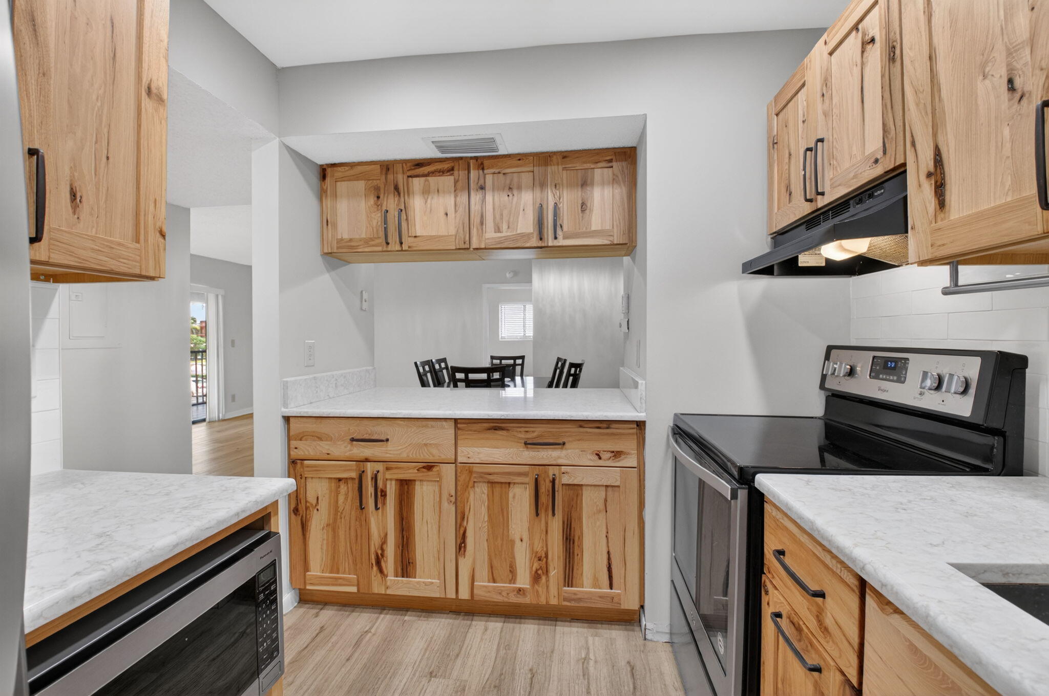 WITNEY E CONDO - Residential
