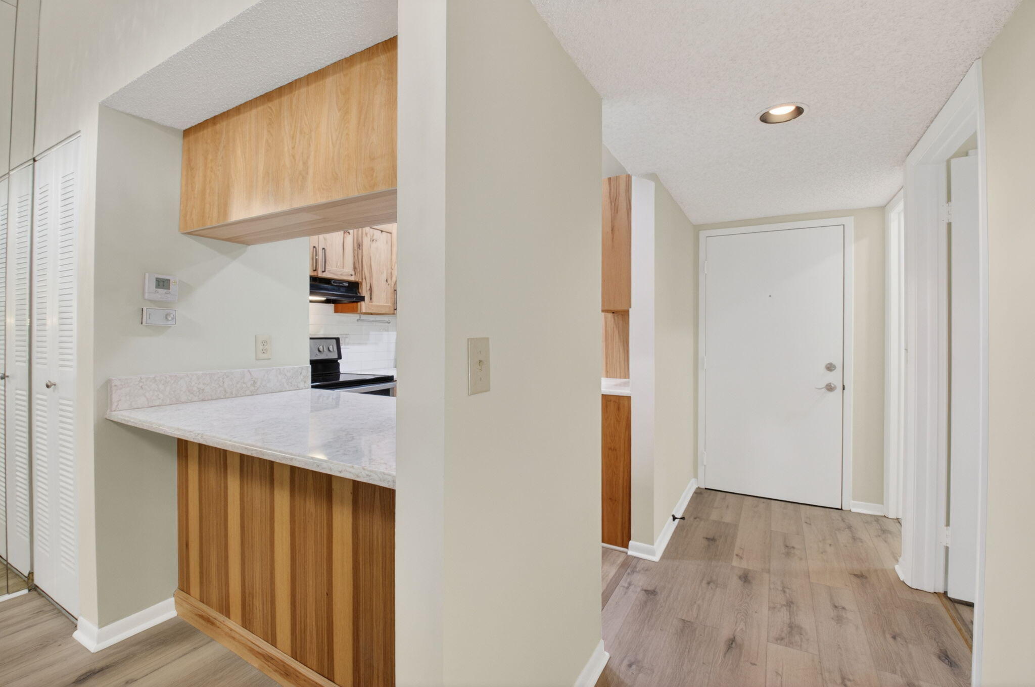 WITNEY E CONDO - Residential