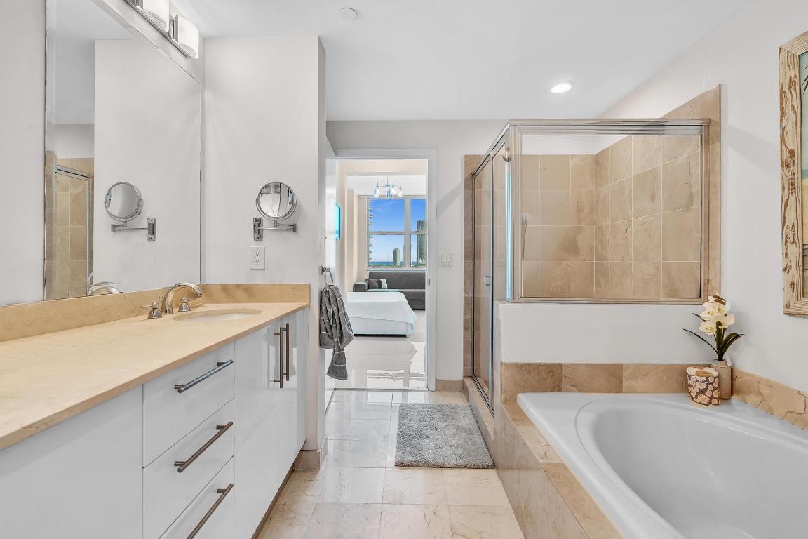 AVENTURA MARINA CONDO NUMBER TWO - Residential