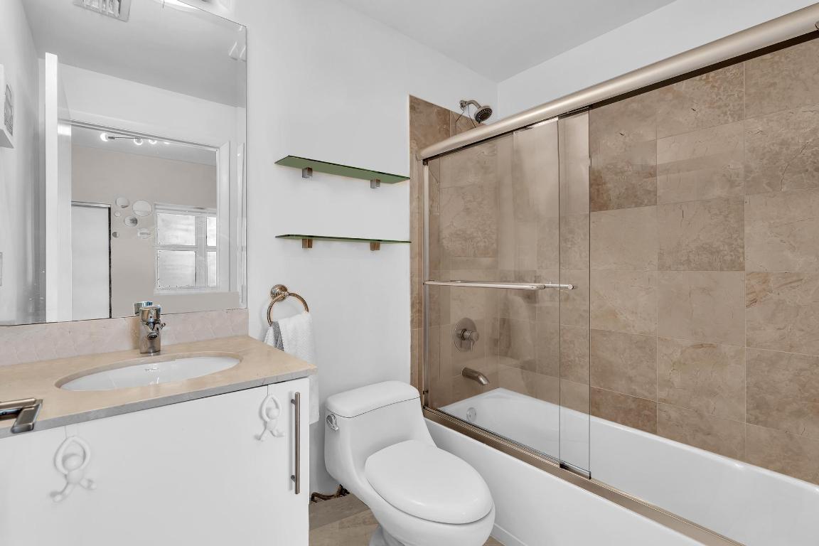 AVENTURA MARINA CONDO NUMBER TWO - Residential