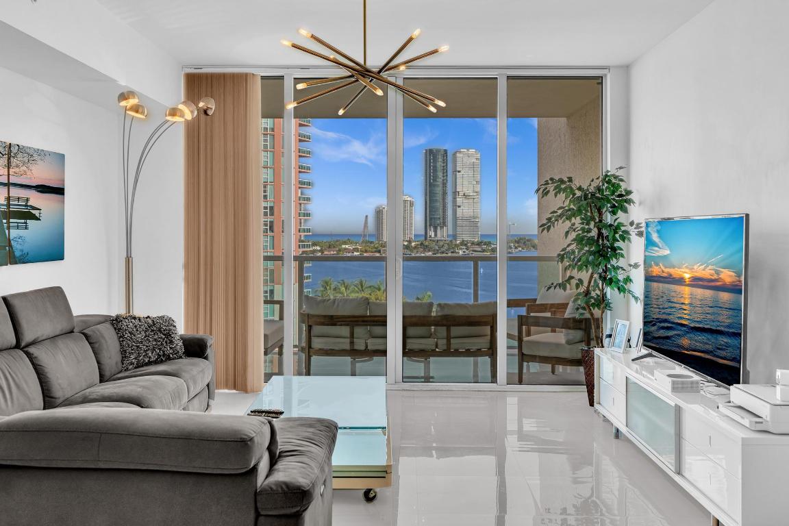 AVENTURA MARINA CONDO NUMBER TWO - Residential