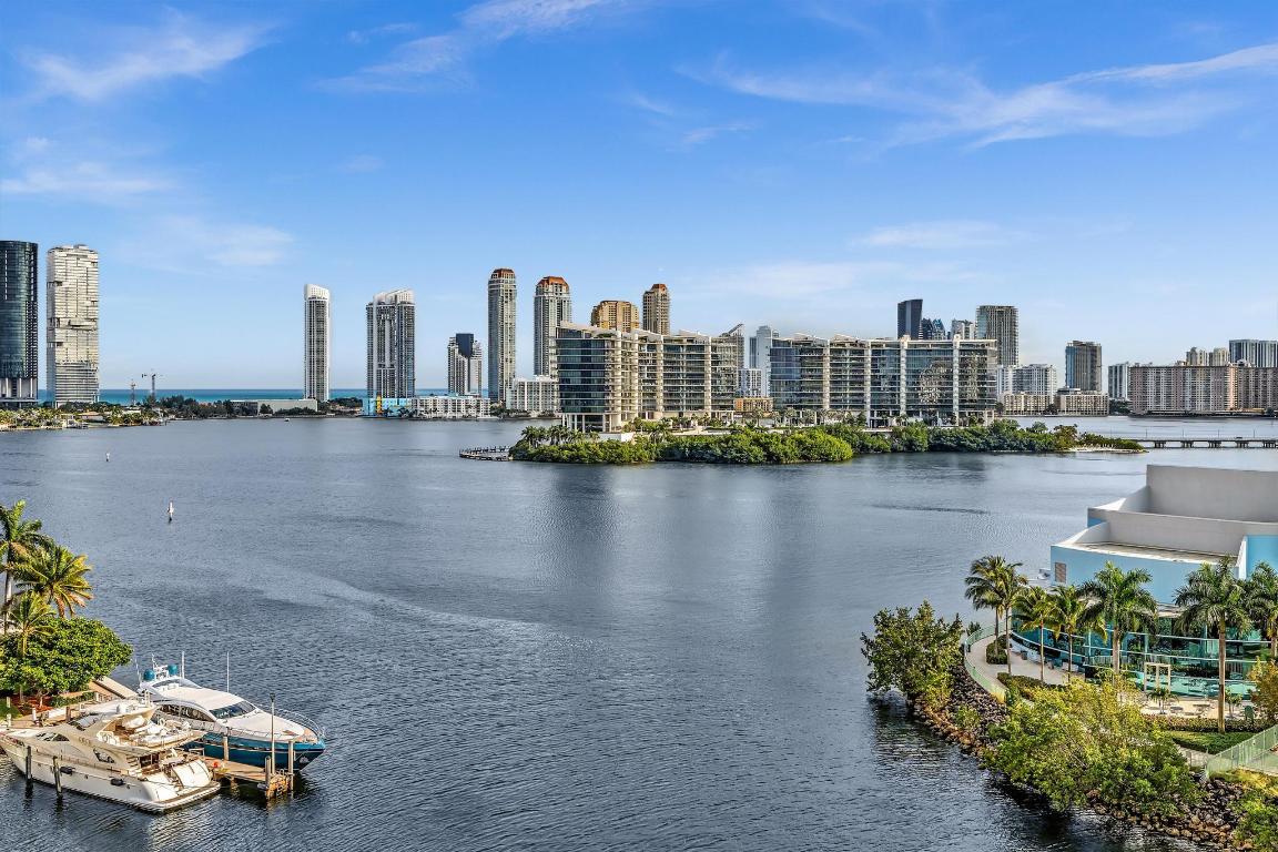 AVENTURA MARINA CONDO NUMBER TWO - Residential