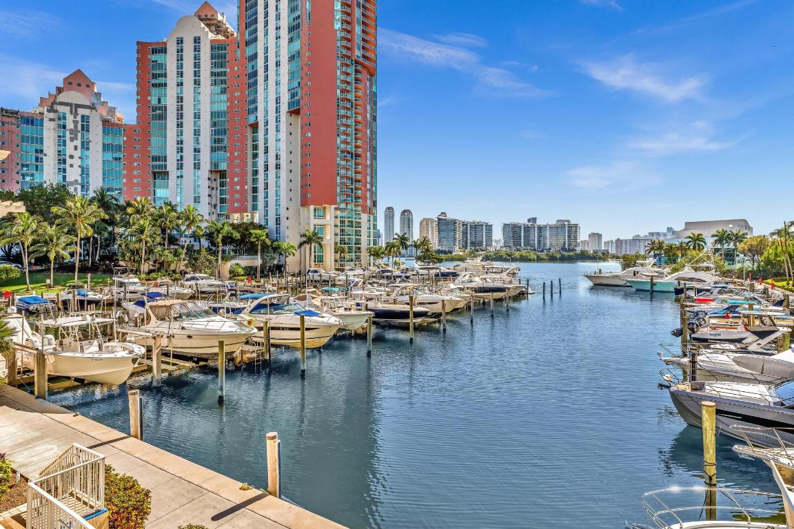 AVENTURA MARINA CONDO NUMBER TWO - Residential