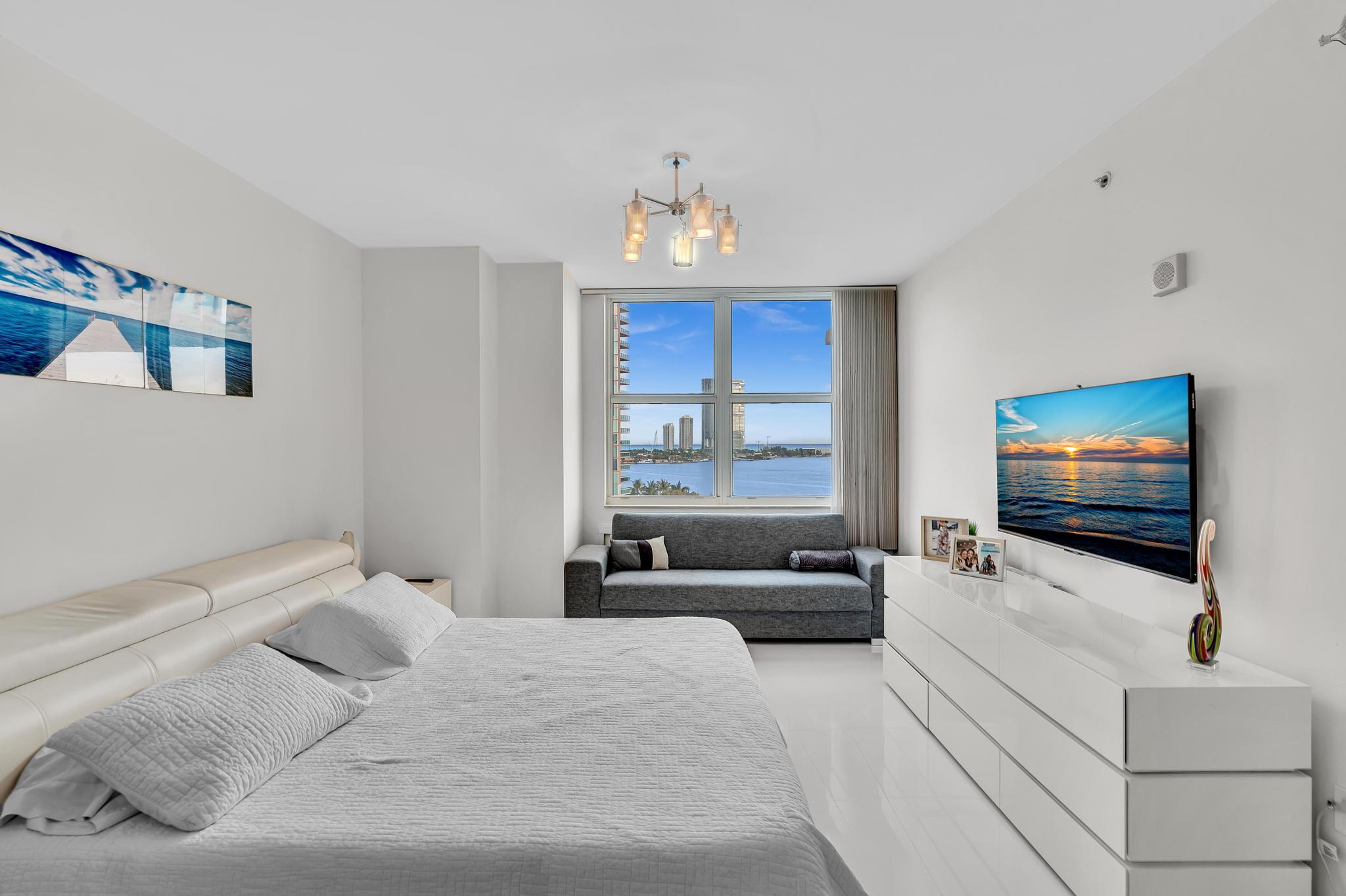 AVENTURA MARINA CONDO NUMBER TWO - Residential