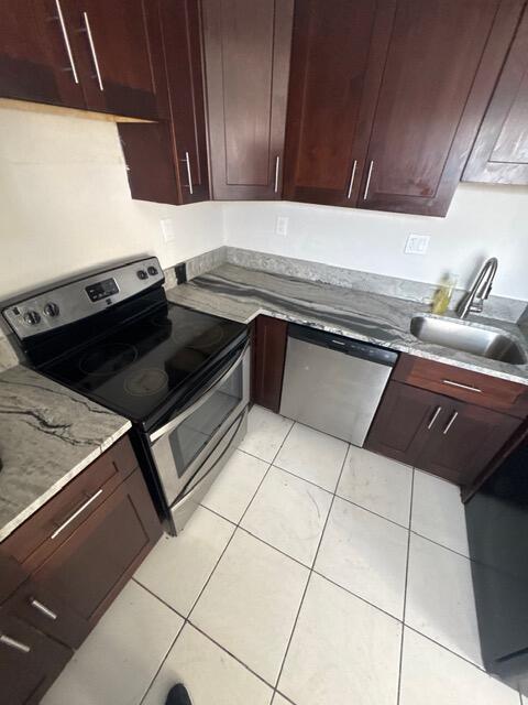 WESTWOOD PARK SEC 4 - Residential Lease