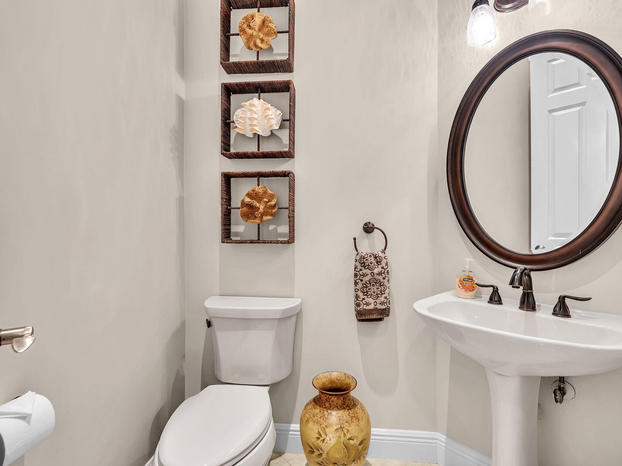 HAMILTON PLACE - Residential