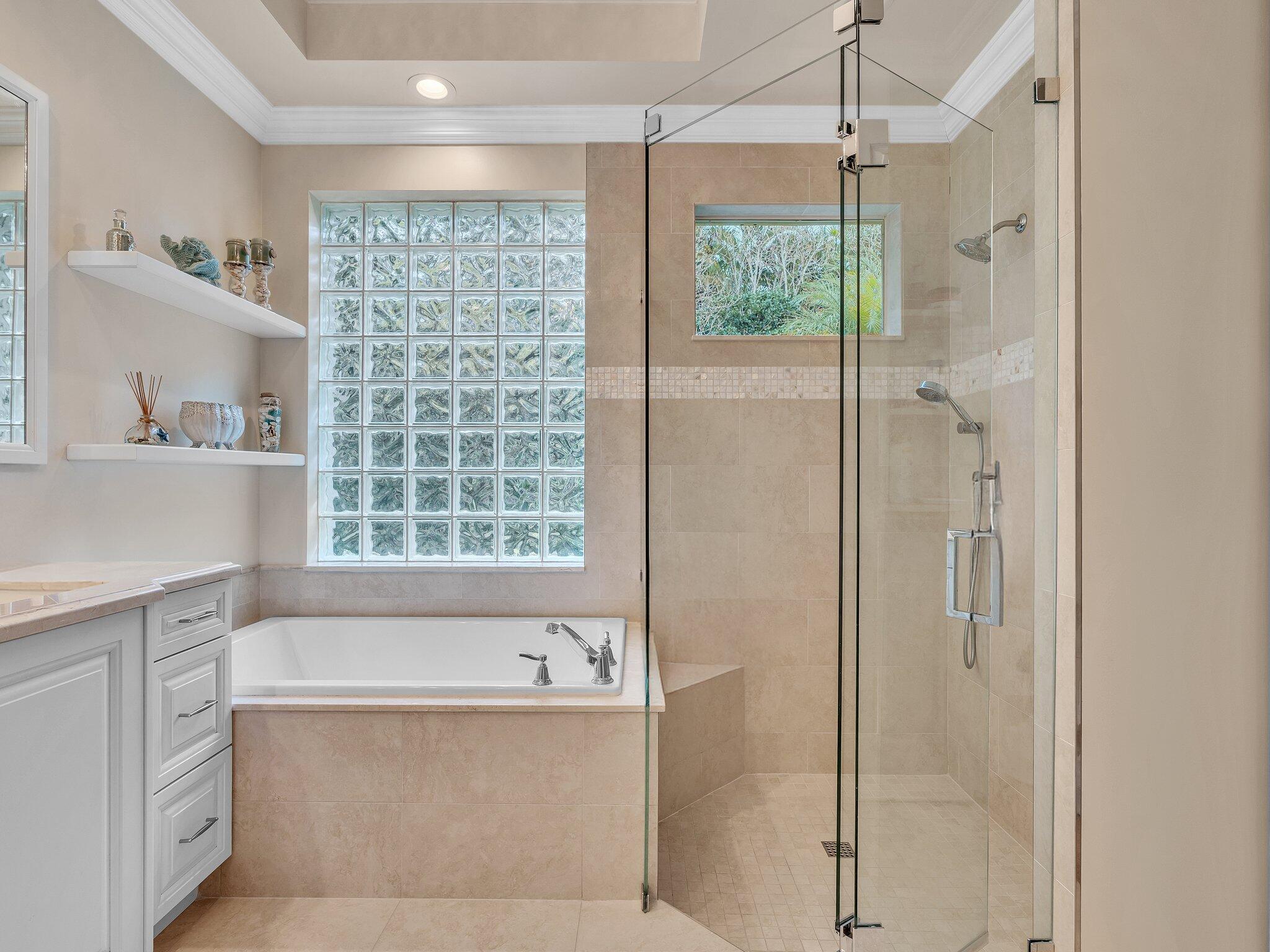 HAMILTON PLACE - Residential