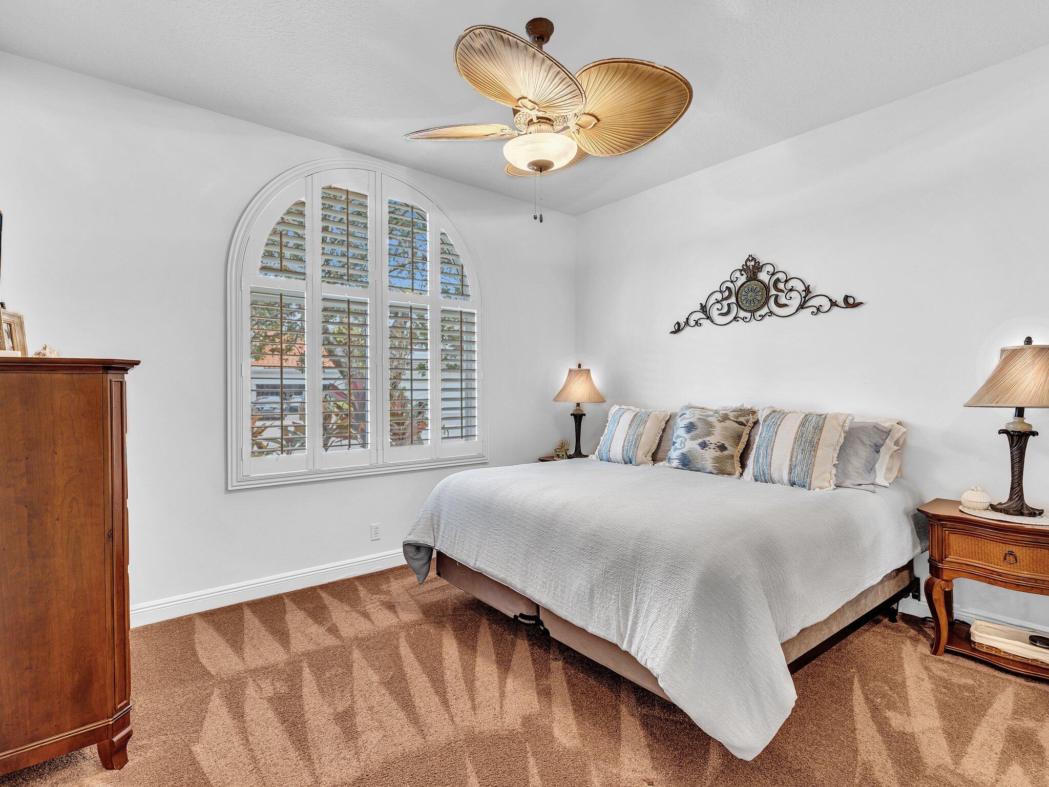 HAMILTON PLACE - Residential