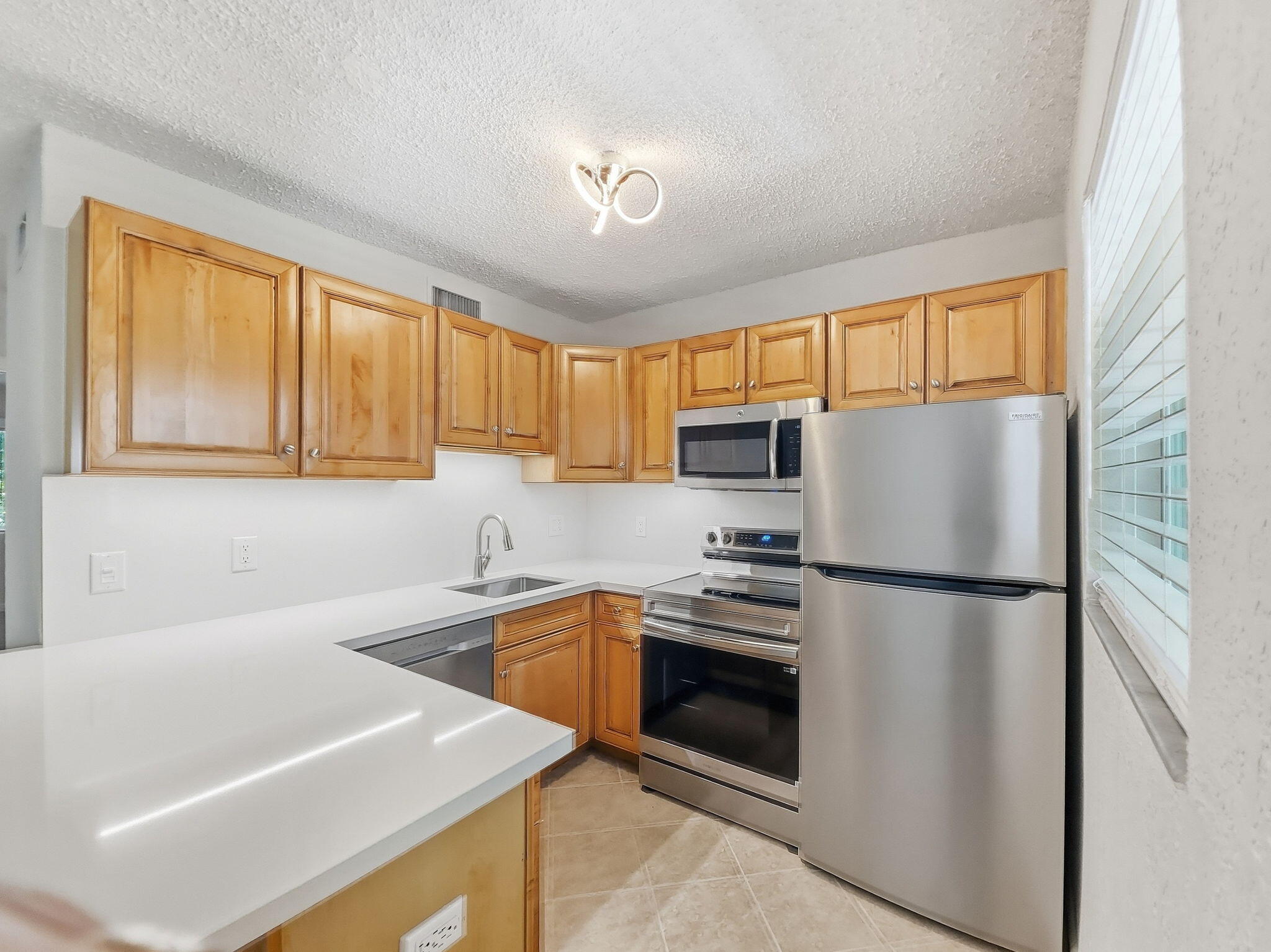 2660 NE 8TH Avenue 314