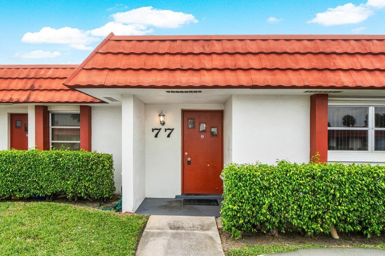 5800 Fernley Drive W 77