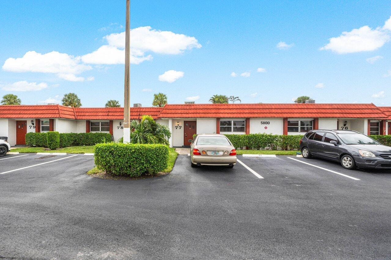 5800 Fernley Drive W 77
