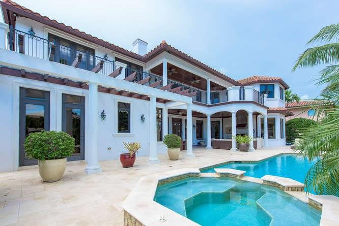 BAY COLONY SEC OF THE LAN - Residential