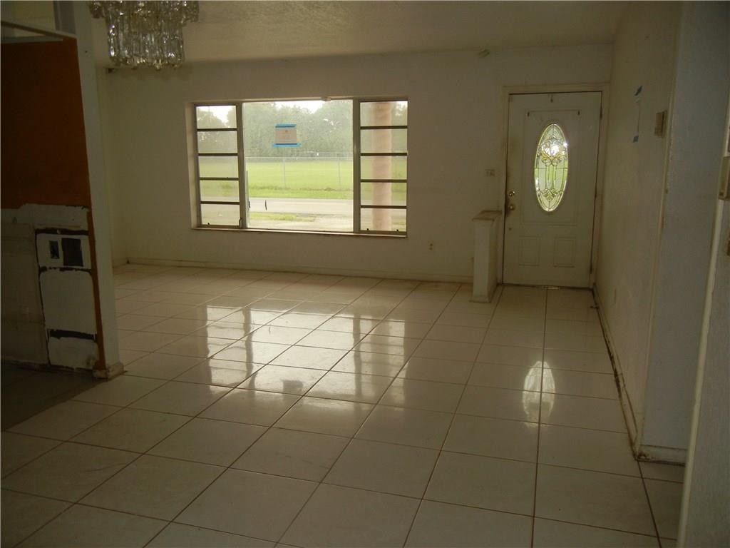 Carol City 1st Add - Residential