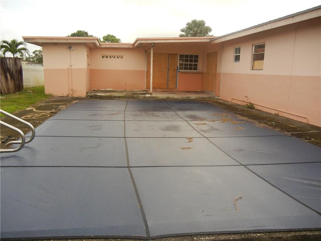Carol City 1st Add - Residential