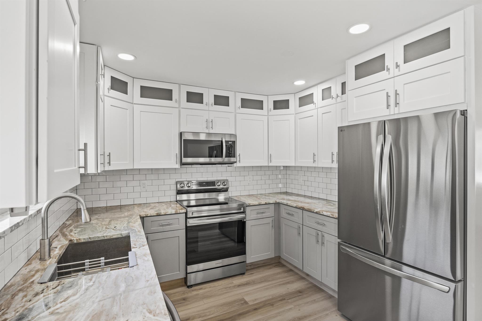 SOUTHGATE - Residential