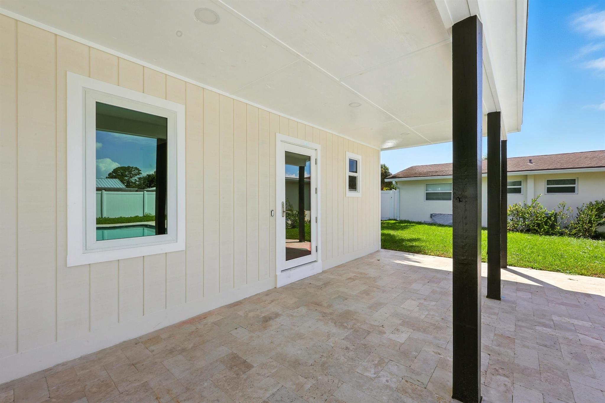 SOUTHGATE - Residential