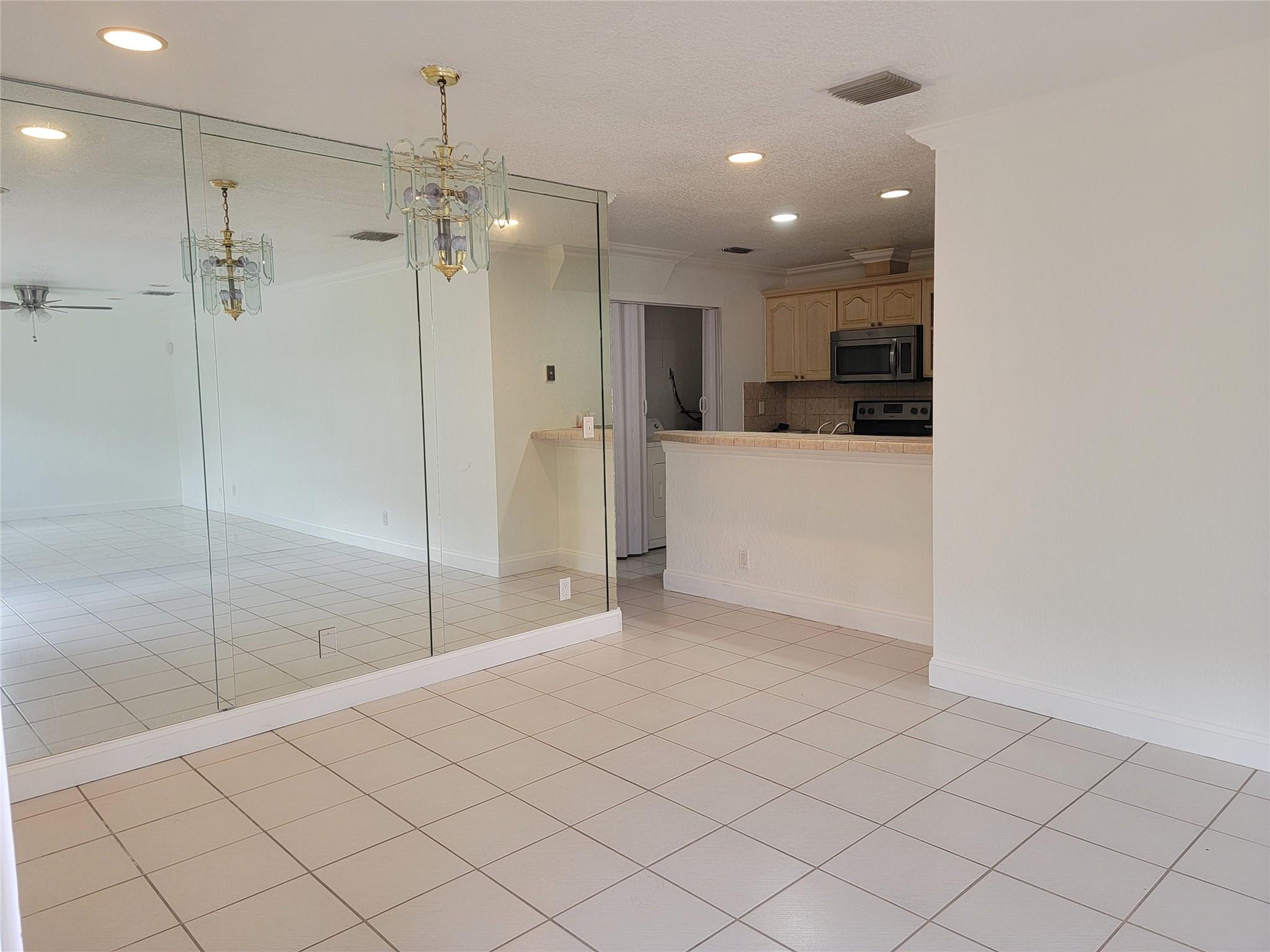 NORTH LAUDERDALE DIVISION - Residential Lease