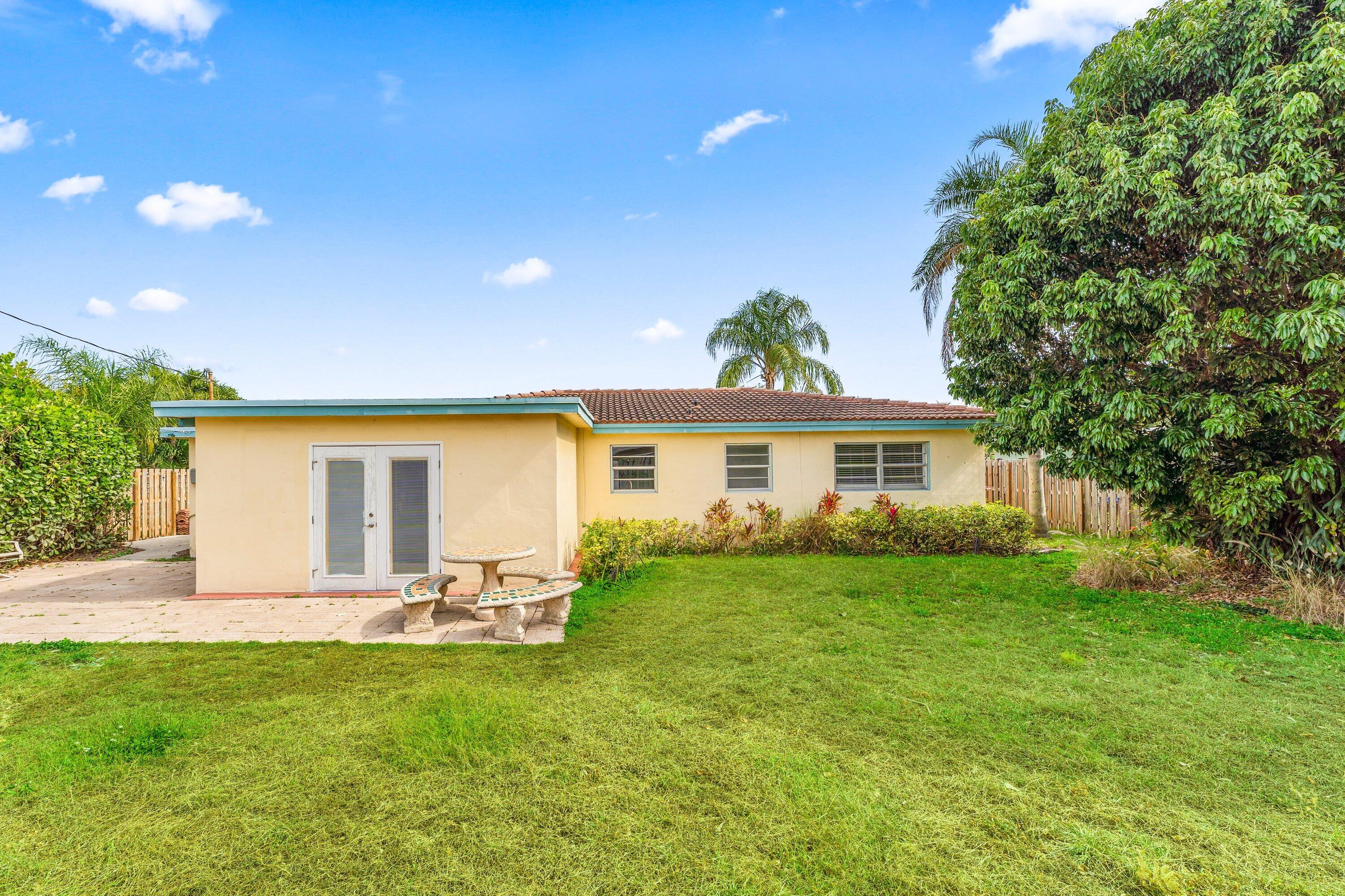 WINFIELD PARK - Residential