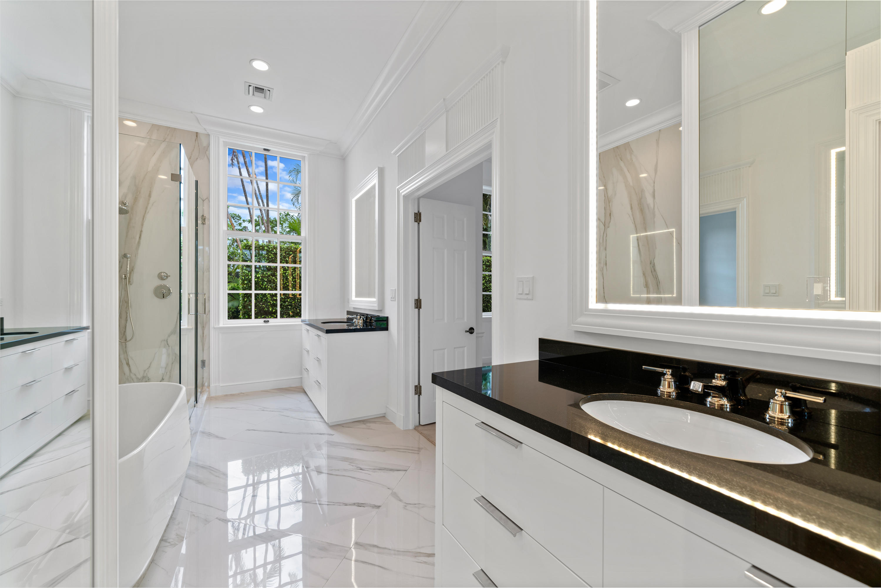 REGENTS PARK - Residential